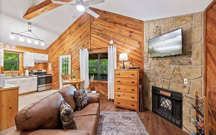 Sevierville, Tennessee Cabin Rental - Gallery Image #2