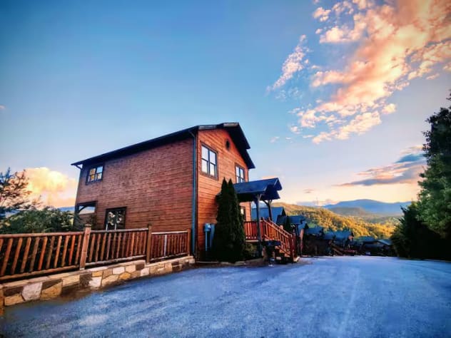 Gatlinburg, Tennessee Cabin Rental - Gallery Image #13