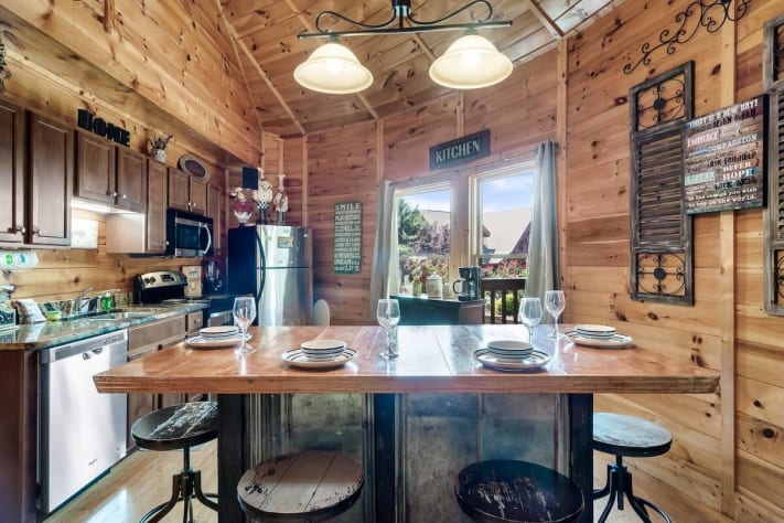 Sevierville, Tennessee Cabin Rental - Gallery Image #9