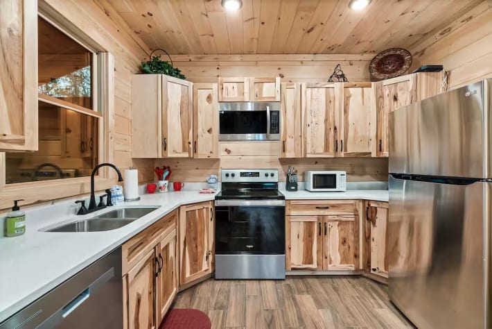 Pigeon Forge, Tennessee Cabin Rental - Gallery Image #12