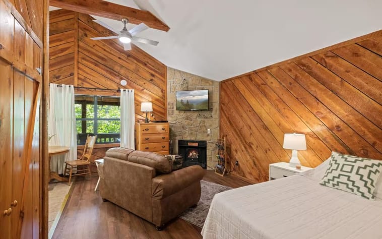 Sevierville, Tennessee Cabin Rental - Gallery Image #15