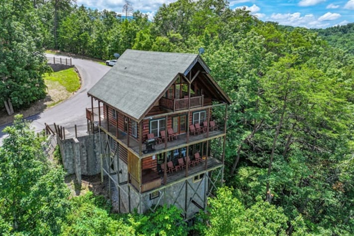 Sevierville, Tennessee Cabin Rental - Gallery Image #2