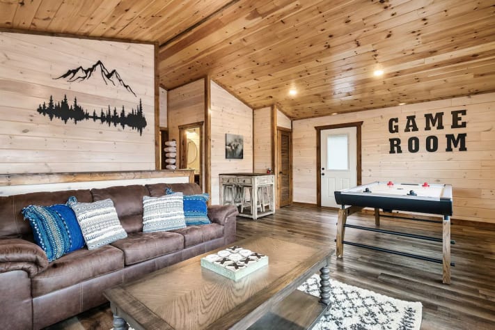 Pigeon Forge, Tennessee Cabin Rental - Gallery Image #1