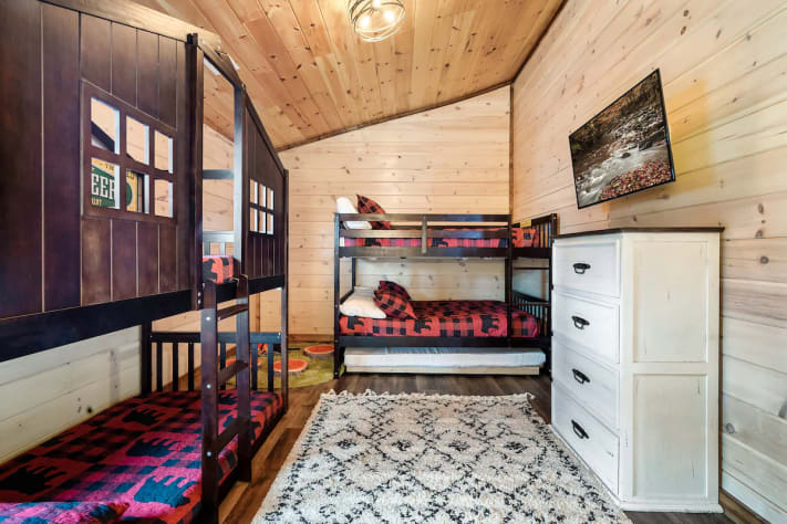 Pigeon Forge, Tennessee Cabin Rental - Gallery Image #3