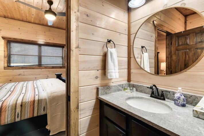 Pigeon Forge, Tennessee Cabin Rental - Gallery Image #14