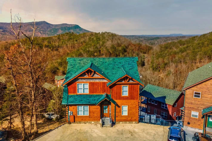 Sevierville, Tennessee Cabin Rental - Gallery Image #1