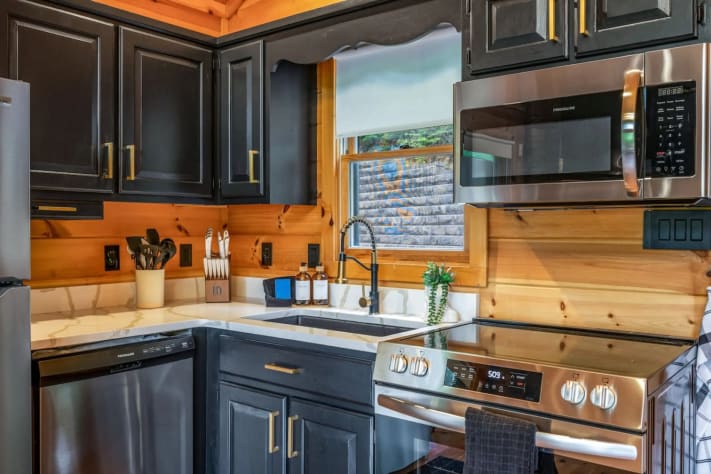 Sevierville, Tennessee Cabin Rental - Gallery Image #9
