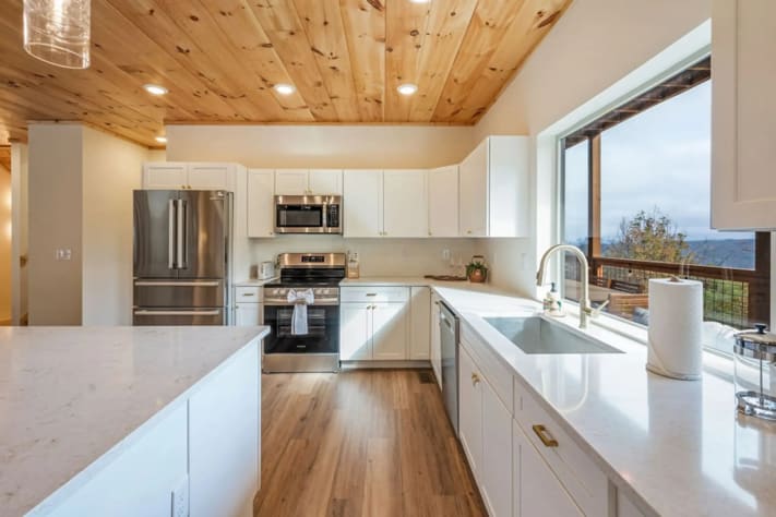 Gatlinburg, Tennessee House Rental - Gallery Image #5