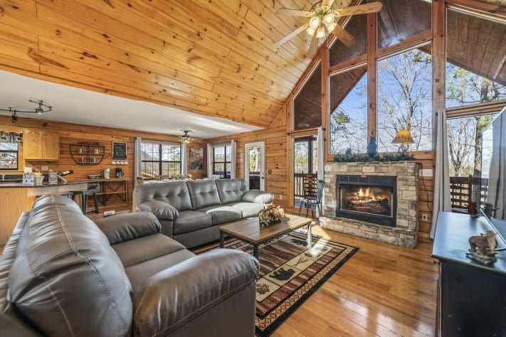 Sevierville, Tennessee Cabin Rental - Gallery Image #1