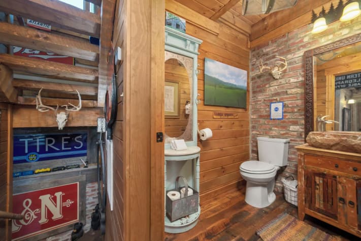 Dandridge, Tennessee Cabin Rental - Gallery Image #22