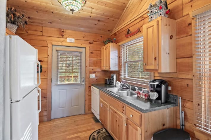 Pigeon Forge, Tennessee Cabin Rental - Gallery Image #10