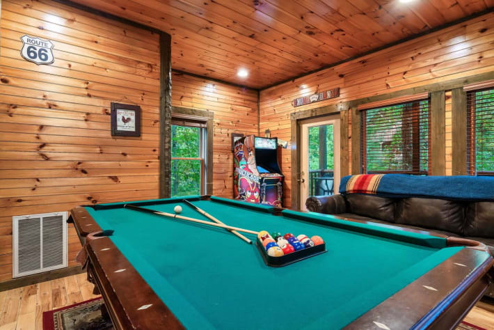 Gatlinburg, Tennessee Cabin Rental - Gallery Image #2