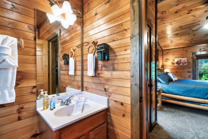 Gatlinburg, Tennessee Cabin Rental - Gallery Image #24