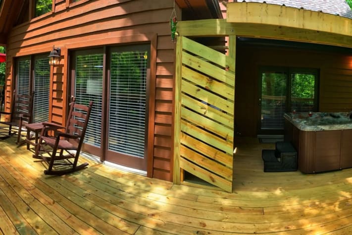 Nice big deck with hot tub Sevierville, Tennessee Cabin Rental - Gallery Image #2