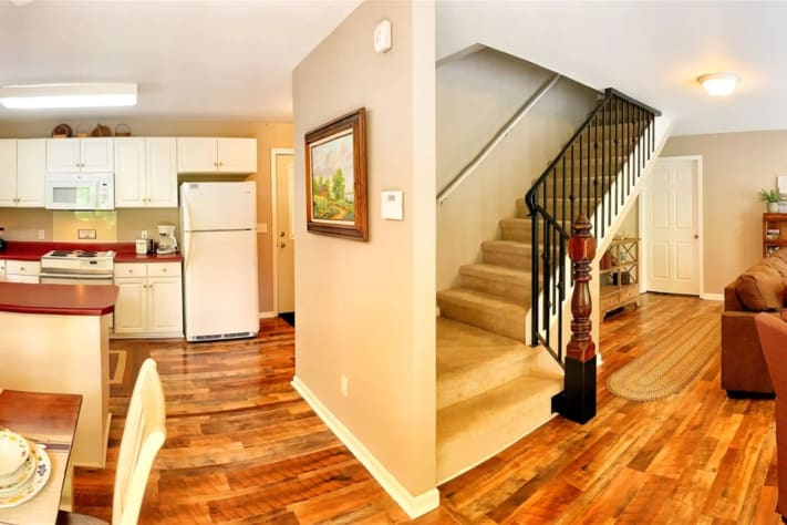 Open Floor Plan Sevierville, Tennessee Cabin Rental - Gallery Image #7