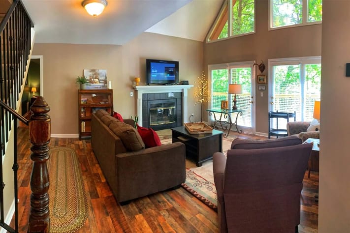 Living Room Area Sevierville, Tennessee Cabin Rental - Gallery Image #9