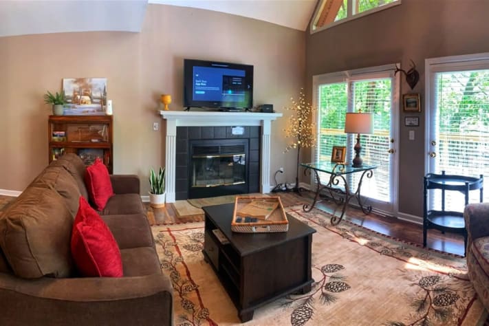 Living Room with fireplace Sevierville, Tennessee Cabin Rental - Gallery Image #11