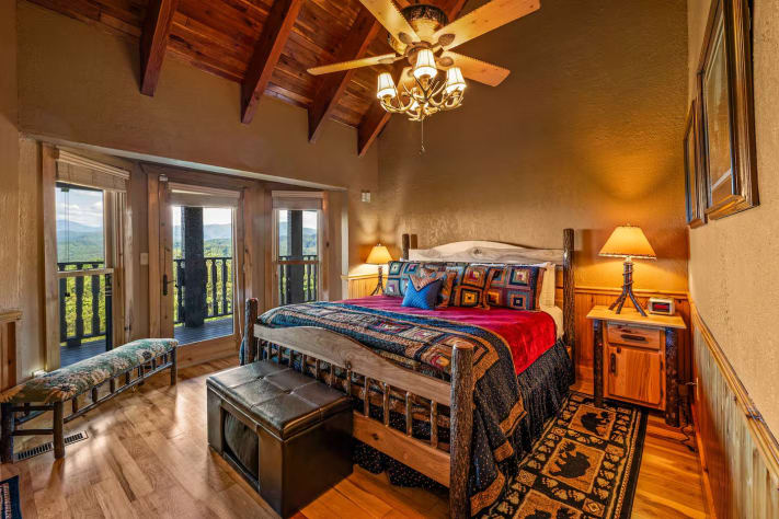 Gatlinburg, Tennessee Cabin Rental - Gallery Image #13