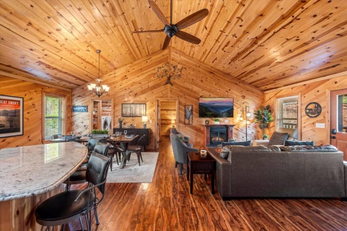 Sevierville, Tennessee Cabin Rental - Gallery Image #3