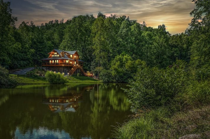 Pigeon Forge, Tennessee Cabin Rental - Gallery Image #1