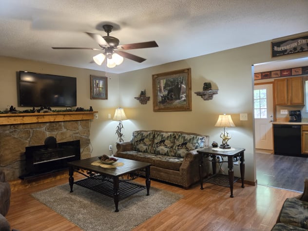 Pigeon Forge, Tennessee Cabin Rental - Gallery Image #10