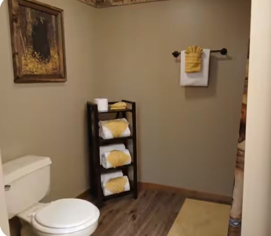 #3 bathroom Sevierville, Tennessee Cabin Rental - Gallery Image #24