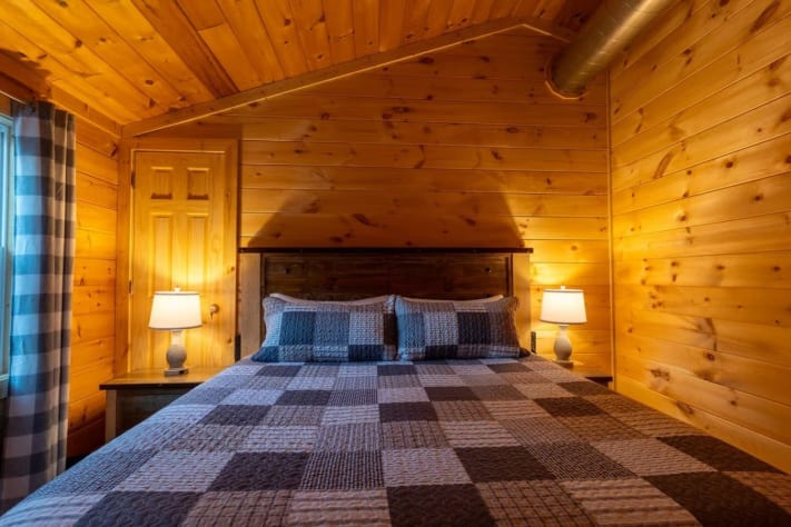 Sevierville, Tennessee Farmhouse Rental - Gallery Image #12