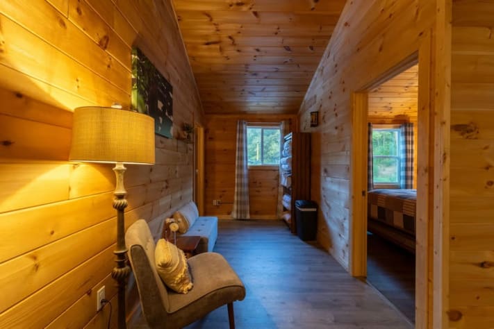 Sevierville, Tennessee Farmhouse Rental - Gallery Image #13