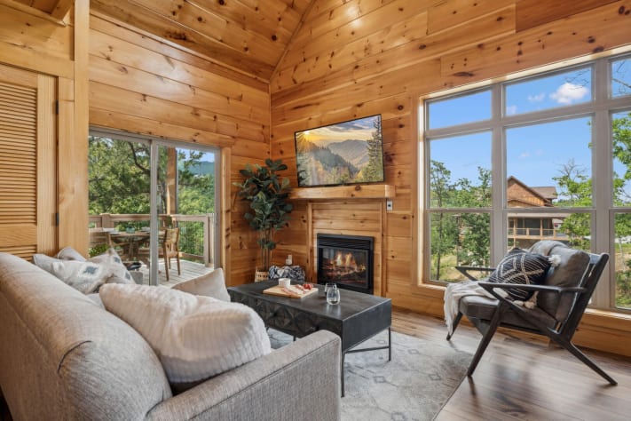 Gatlinburg, Tennessee Cabin Rental - Gallery Image #2