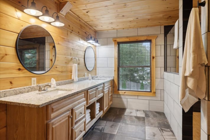 Pigeon Forge, Tennessee Cabin Rental - Gallery Image #12