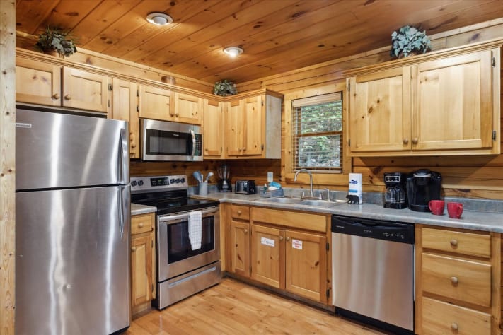 Pigeon Forge, Tennessee Cabin Rental - Gallery Image #13