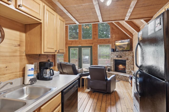 Gatlinburg, Tennessee Cabin Rental - Gallery Image #11