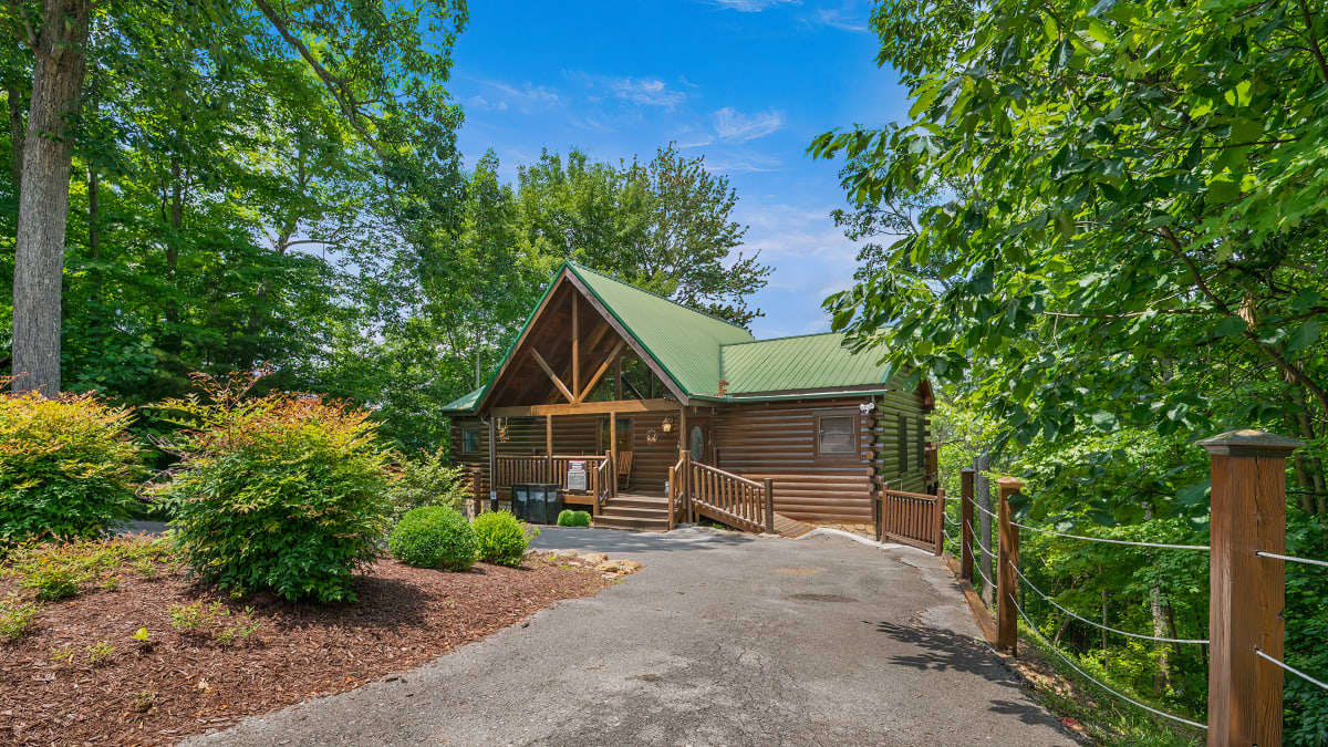 MOOSE MOUNTAIN LODGE photo 1