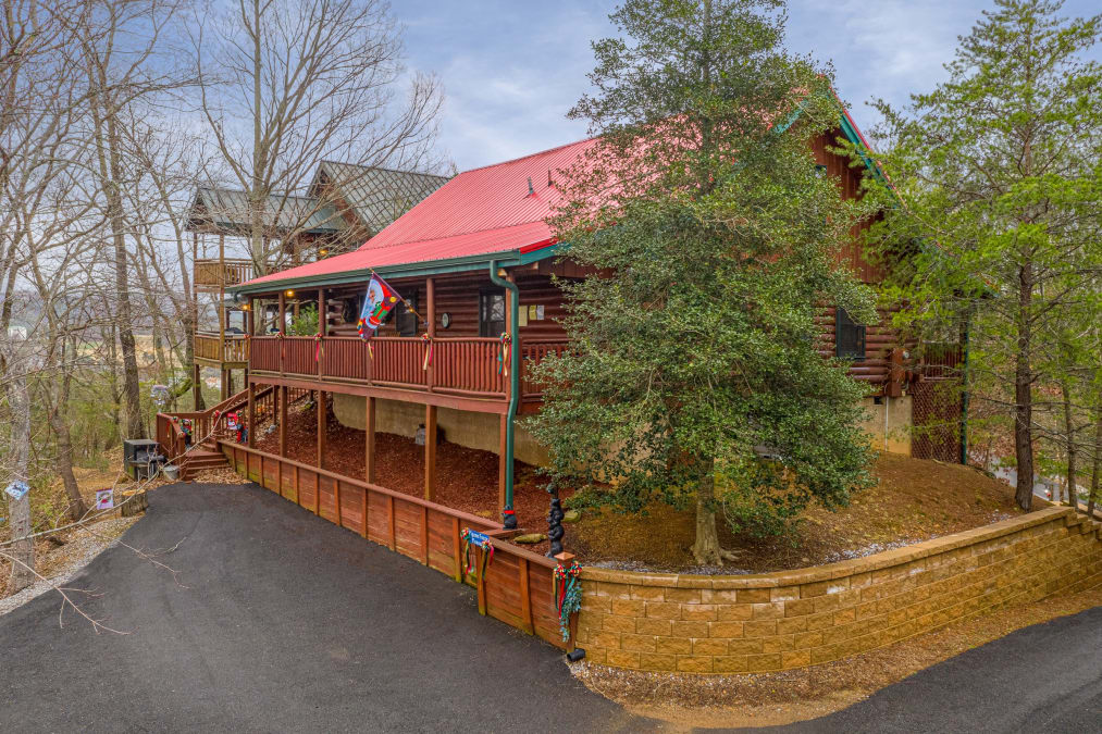 PIGEON FORGE PLEASURES photo 1