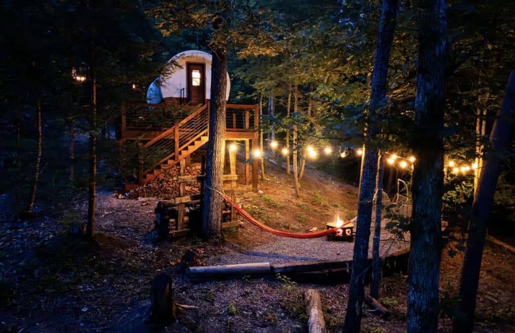 Romantic Luxury Under the trees photo 1