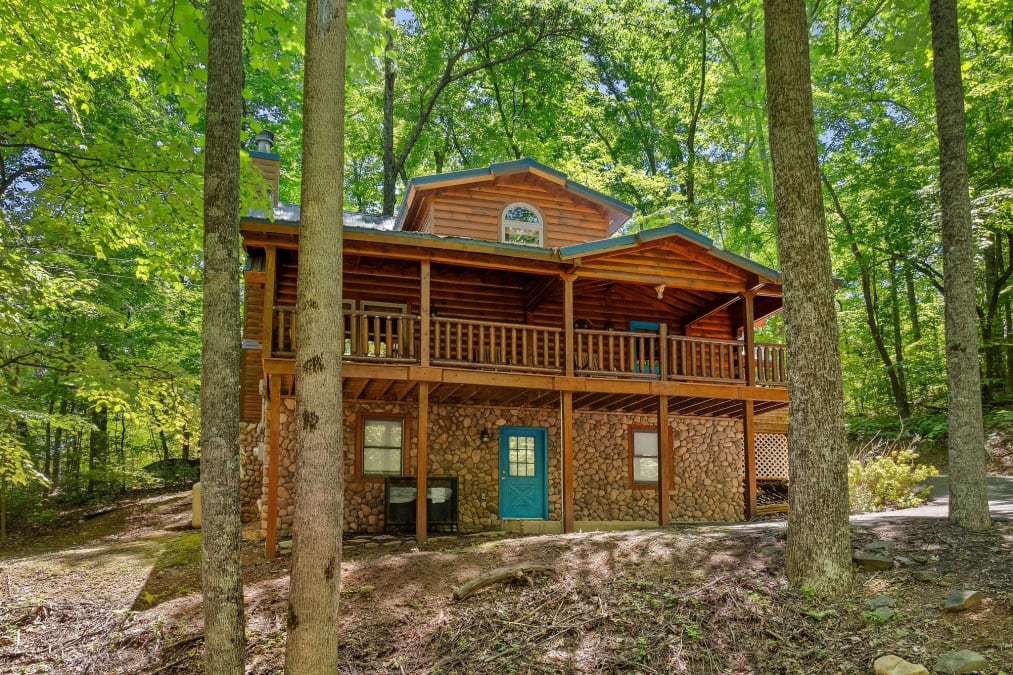 LAZY MOUNTAIN RETREAT photo 1