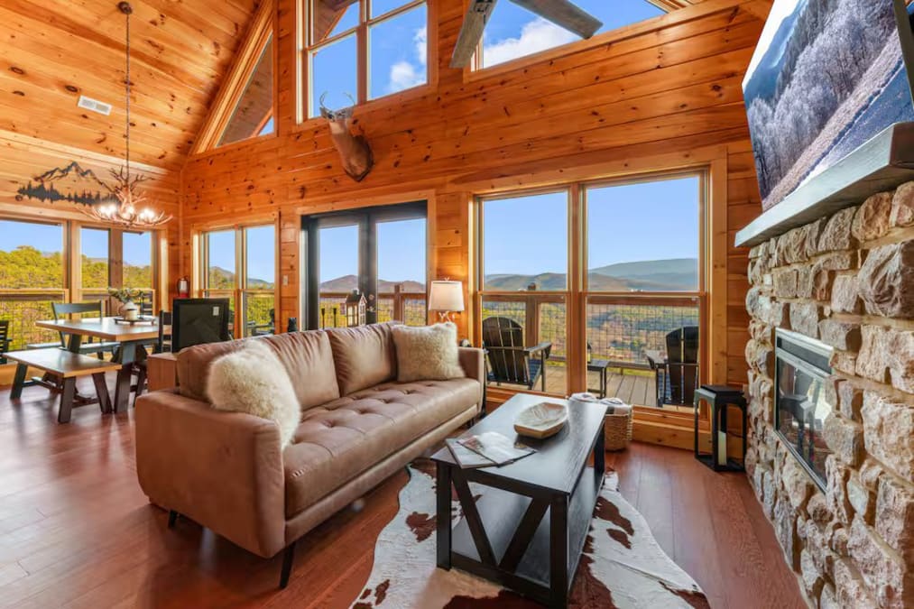 Rylan's Mountain Retreat photo 1