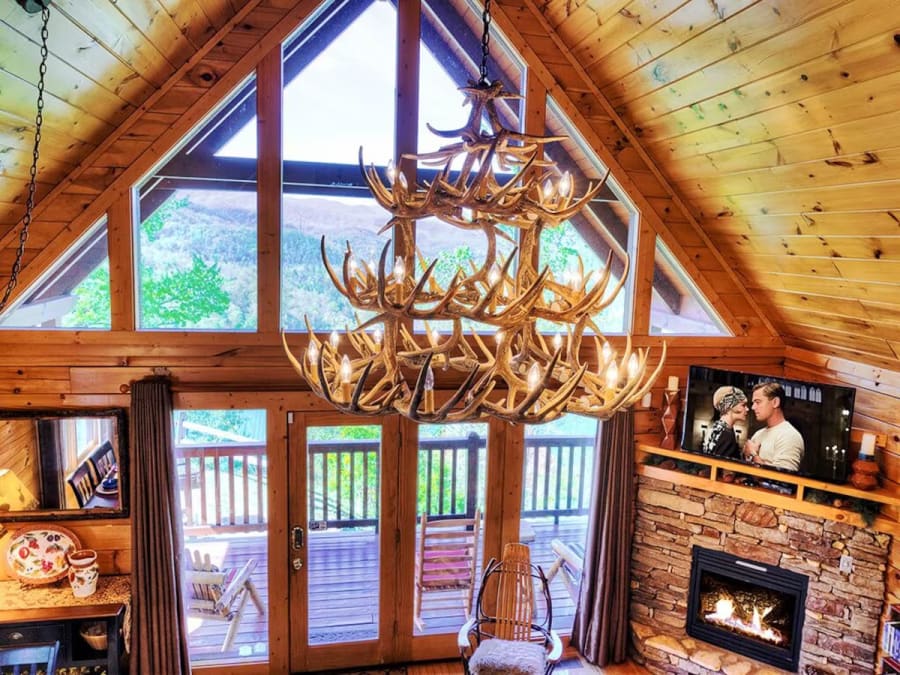 Beary Awesome Log Cabin photo 1