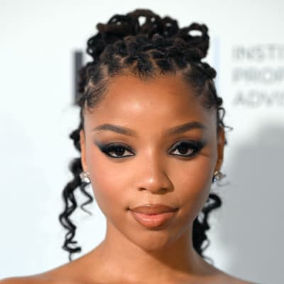 Chloe Bailey - Biography, Age & Facts - Starlogue