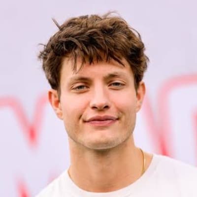 Matt Rife - Biography, Age & Facts - Starlogue