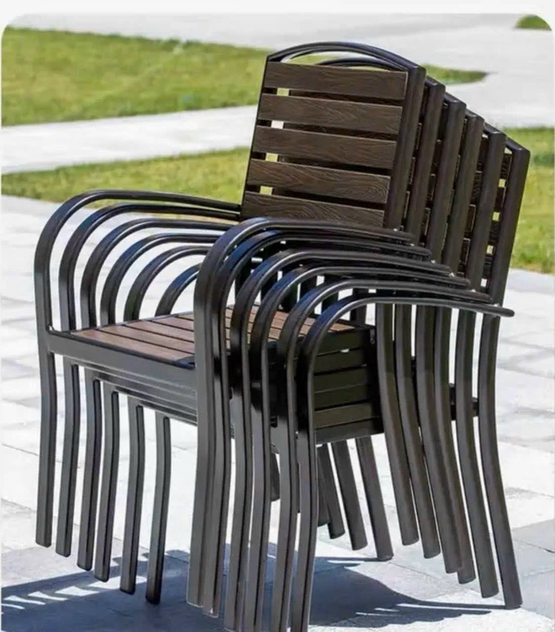Bàn ghế gỗ nhựa ngoài trời hiện đại - ảnh 1