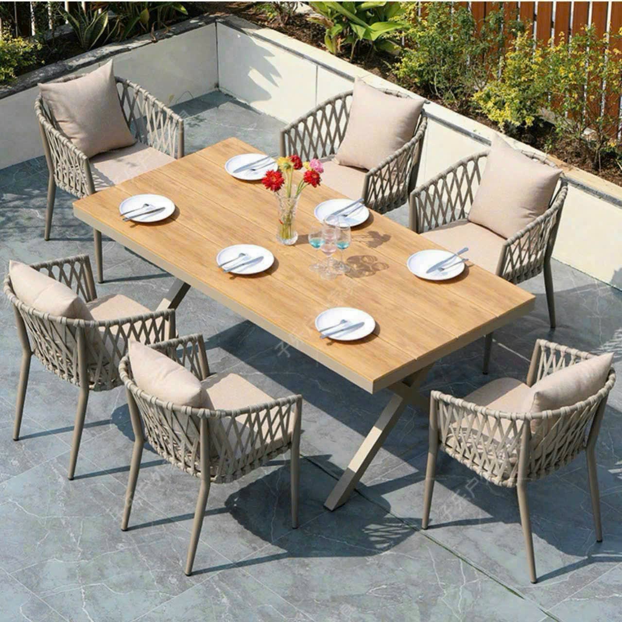 Bàn ghế gỗ nhựa ngoài trời tiện dụng - ảnh 2