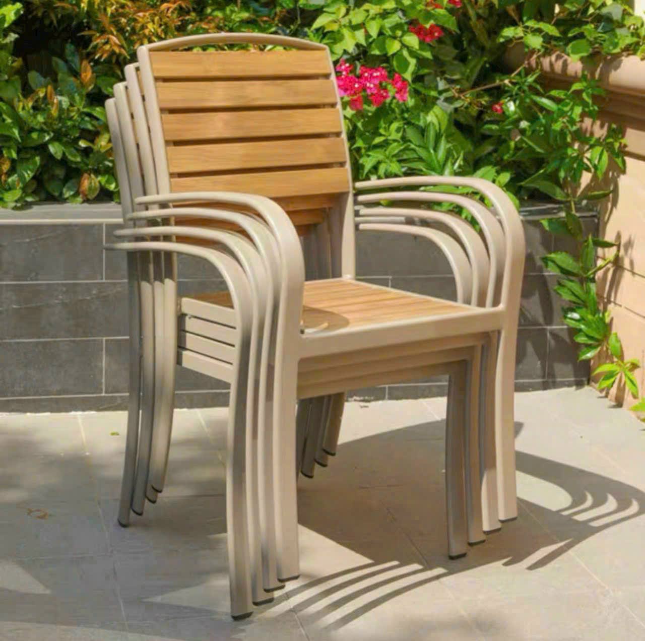 Bàn ghế gỗ nhựa ngoài trời phong cách - ảnh 1