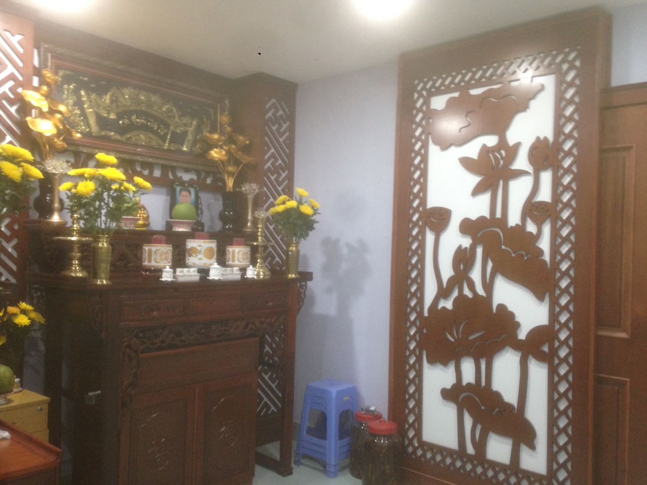 Bàn thờ gỗ mẫu 2 - ảnh 3