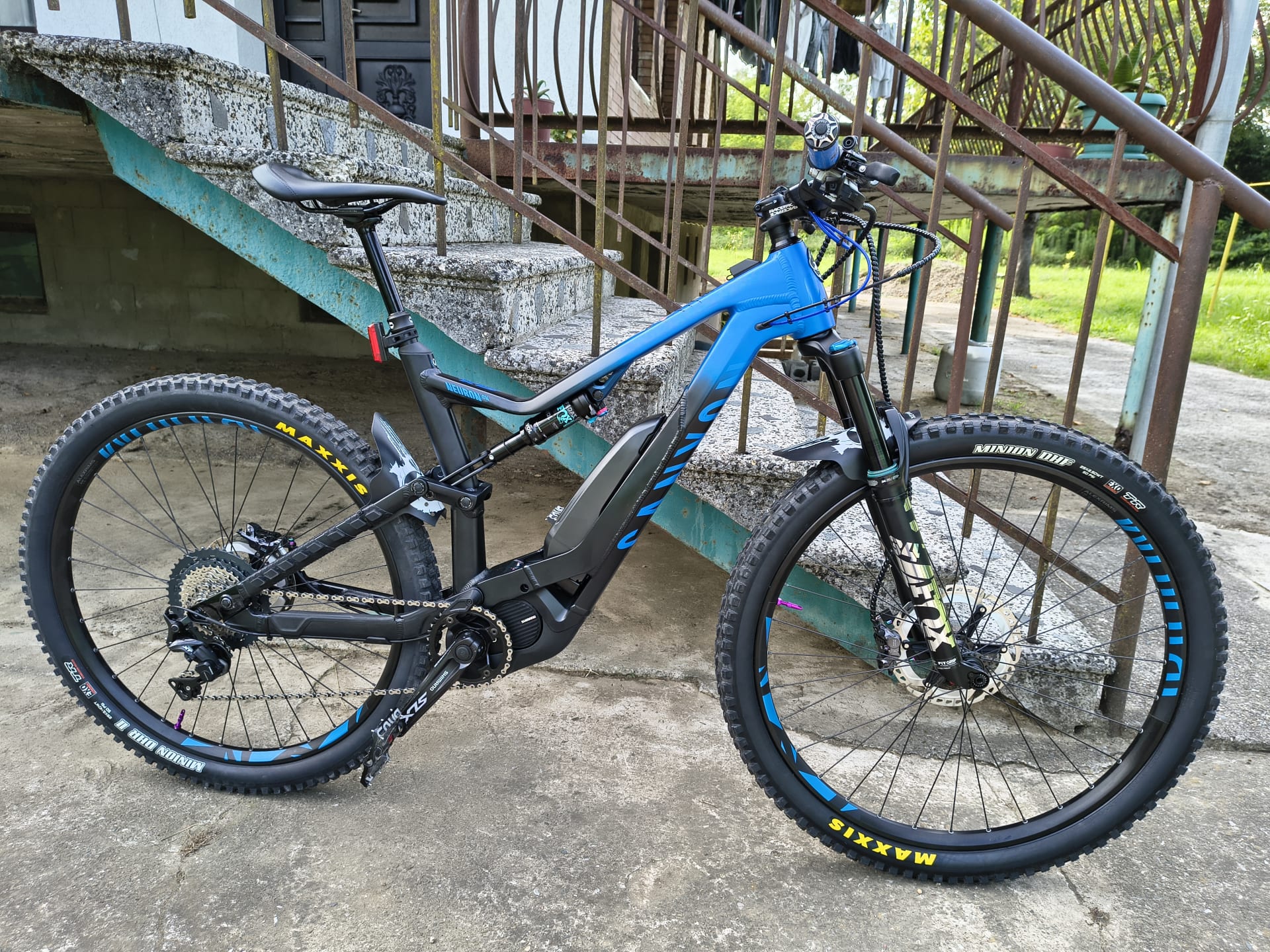 CANYON NeurON 6.0 eMTB — 3