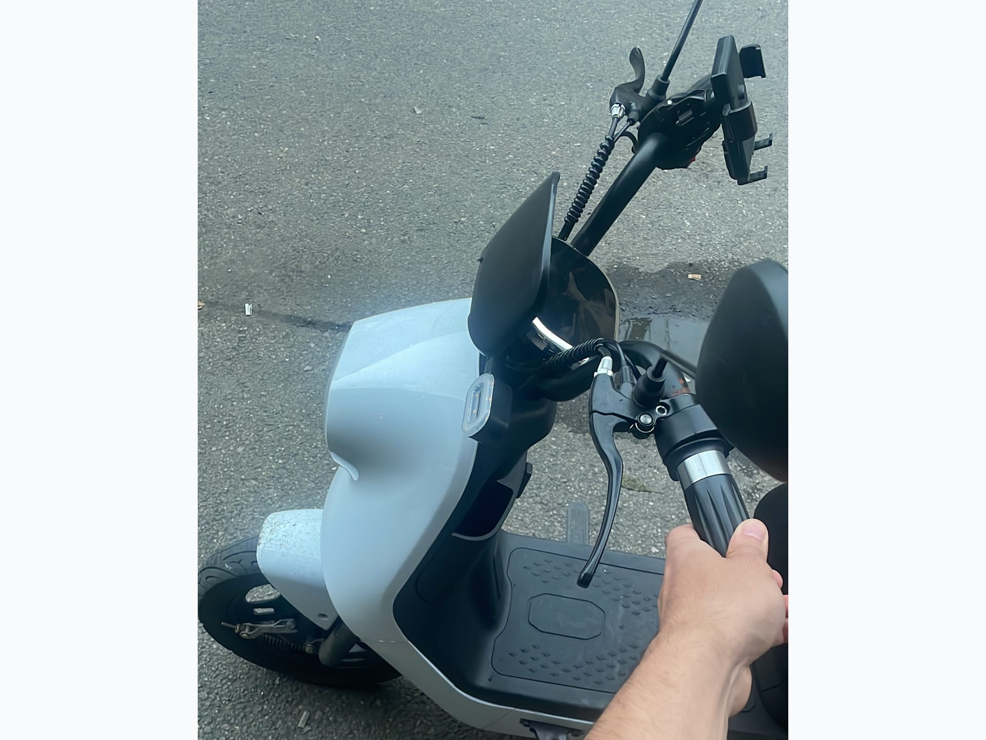 ძრავი 800 w 4 დან ერთი ელემენტი შესაცვლელია და ახლა გადის 35 შეცვლის მერე 45 გავა 1100 ლ თბილისი სადგური ადგილზე ფასდაკლება იქნება — 3