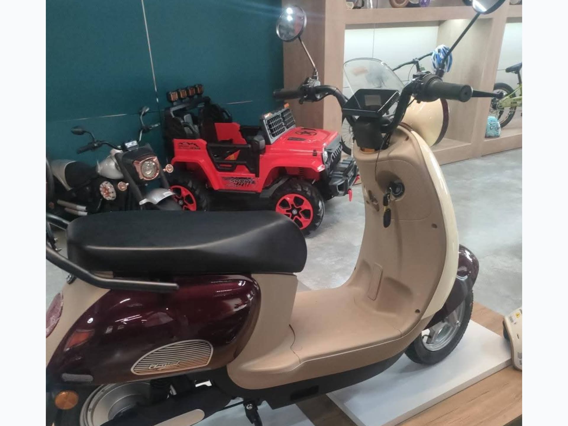 Vyidi mopeds aris idealur mdgomareobashi isetia rogorc suratze xedavt — 2