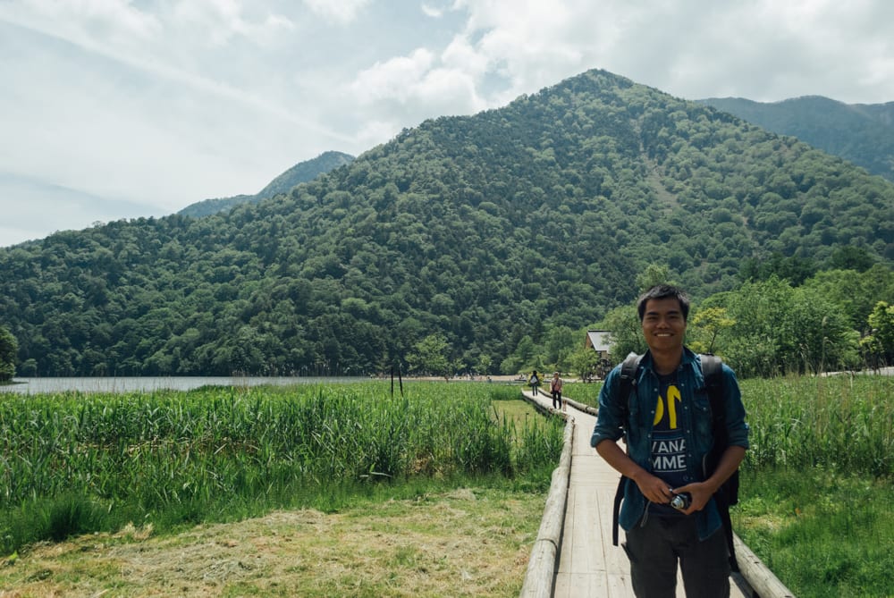 A photo before we went to the boathouse for a lunch rest.