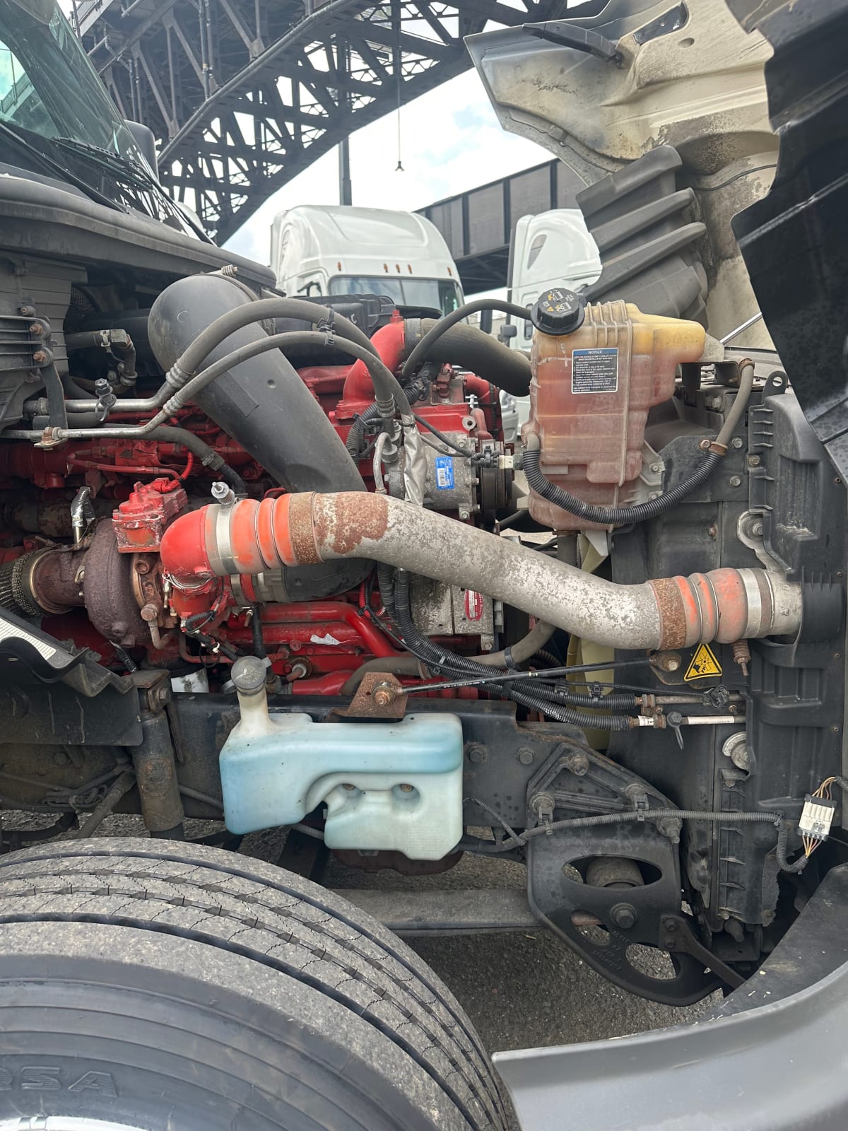 2018 Navistar International LT625 DAYCAB T/A 221264