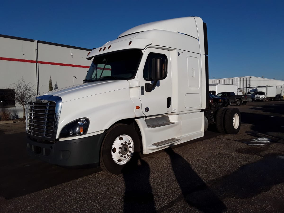 Freightliner/Mercedes CASCADIA 125 VEH-243886